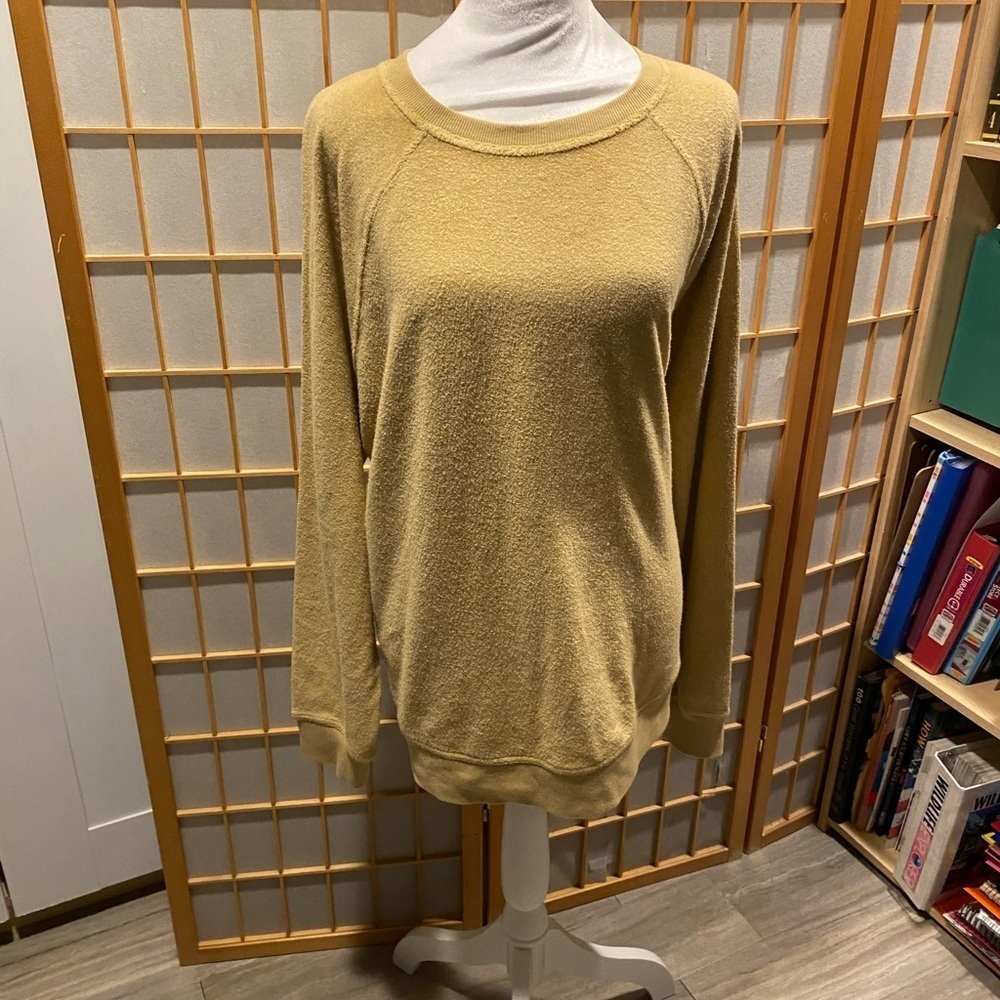 New Nwt Wonderly Yellow Tan Sweater Top Athleisure XL $54 Crewneck Autumn Fall - Picture 2 of 5